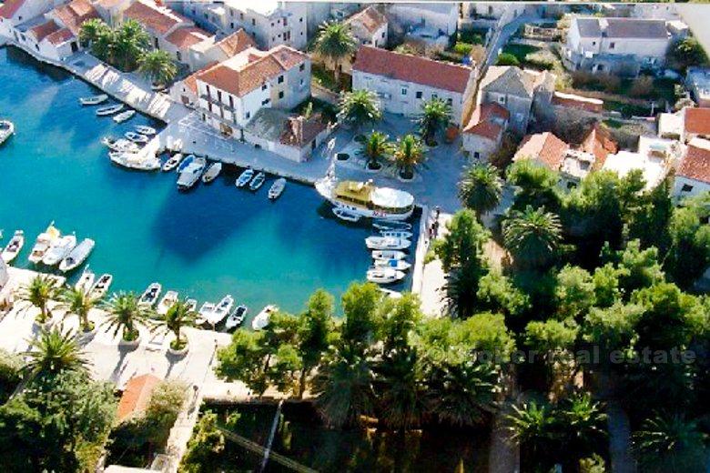 Dom nad morzem, na sprzedaż