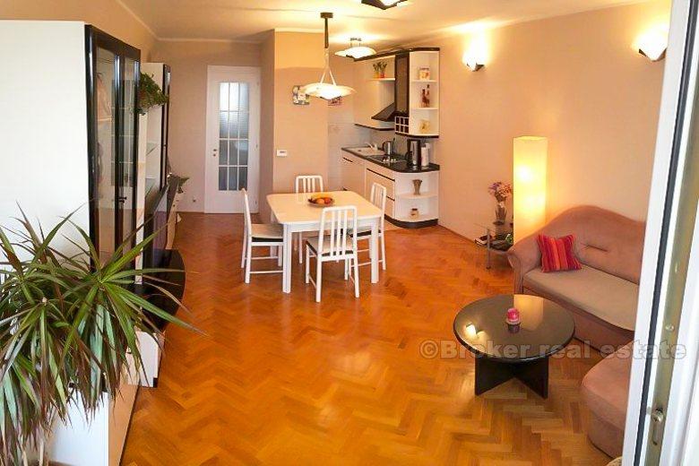 Moderne Wohnung mit zwei Schlafzimmern, zum Verkauf