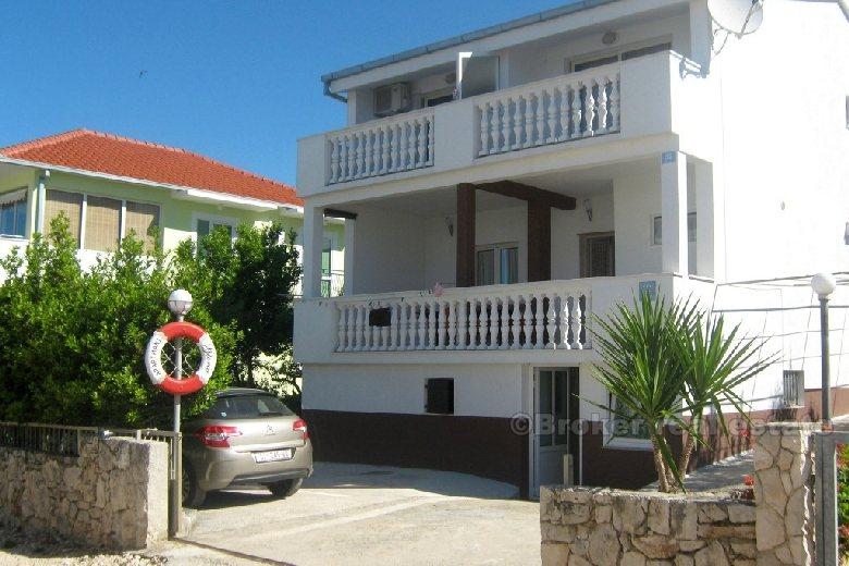 House second row to the sea