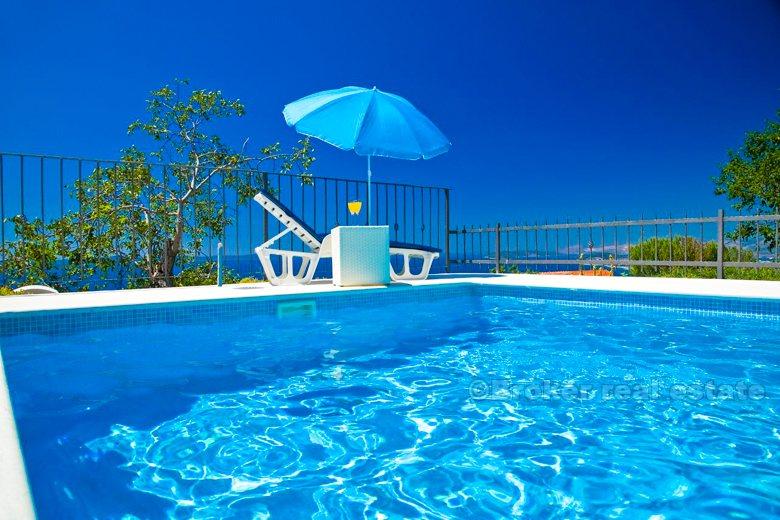 Villa mit Schwimmbad, zu vermieten