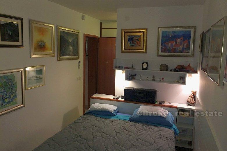 Moderne Wohnung mit einem Schlafzimmer