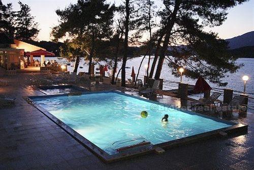 Apartment with a swimming pool, for sale