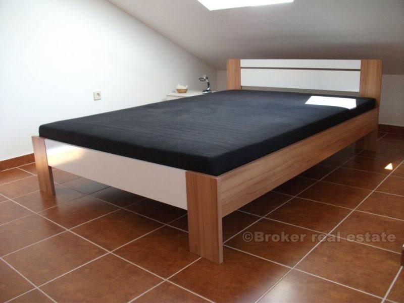 Dvoupatrový byt k prodeji