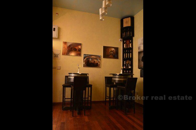 Attractive catering space