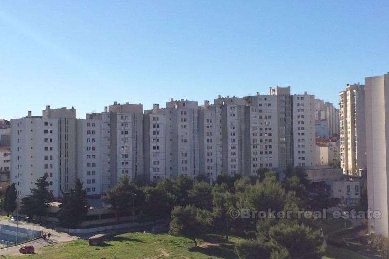 Comfortable two-bedroom apartment