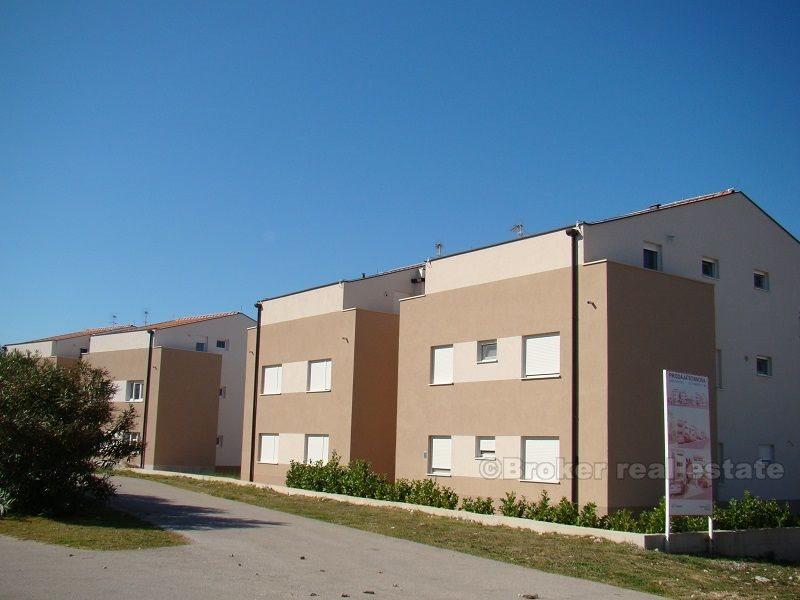 Две квартиры, для продажи