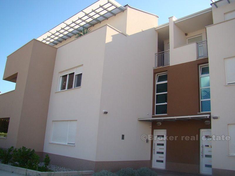 Две квартиры, для продажи