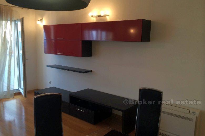 Nowoczesny apartament z dwiema sypialniami, do wynajęcia