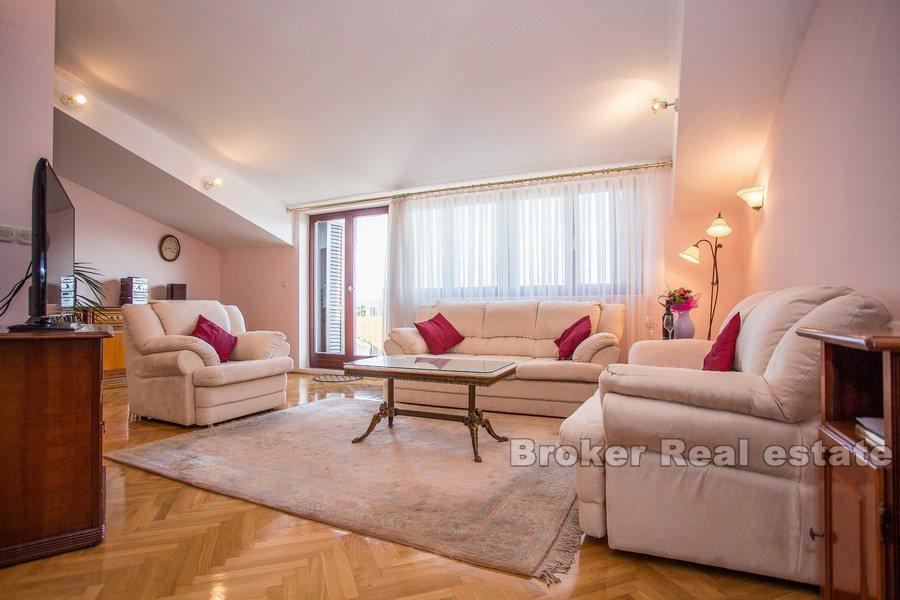 Elegant penthouse, til leie