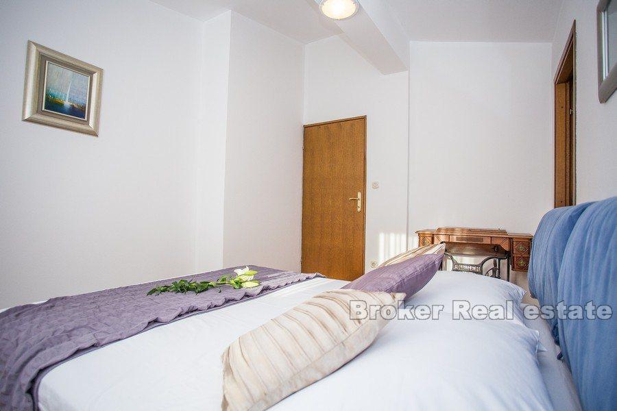 Elegantní penthouse, k pronájmu