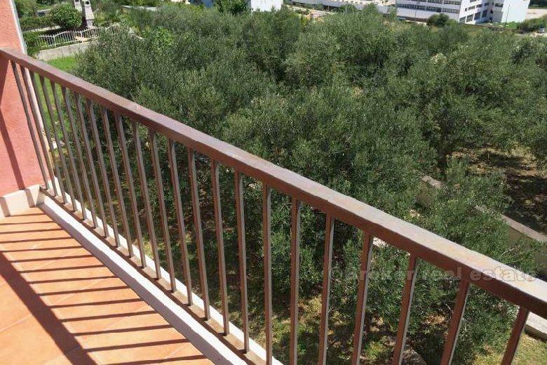 Three bedroom apartment, for rent