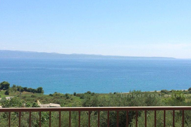 Three bedroom apartment, for rent