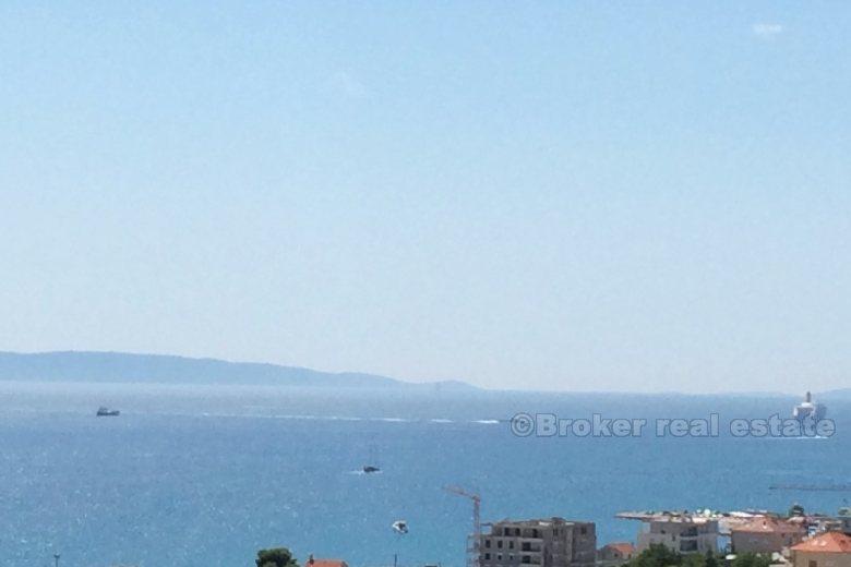 Three bedroom apartment, for rent