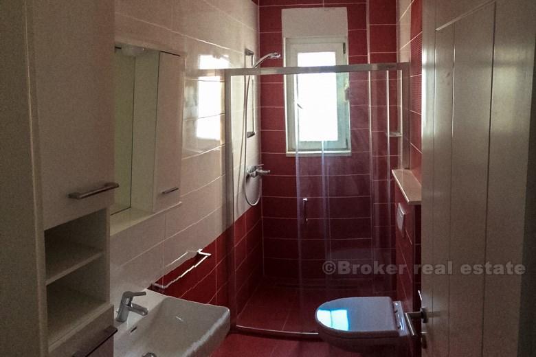 Apartament z garażem
