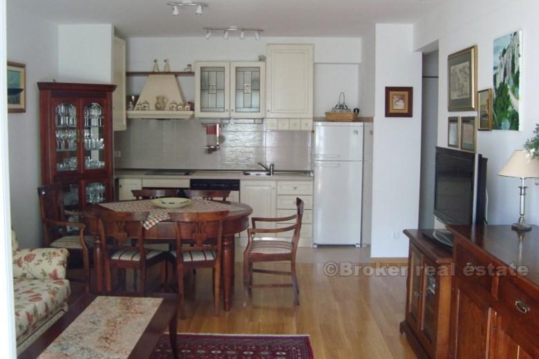 Luksusowo urządzony apartament z jedną sypialnią