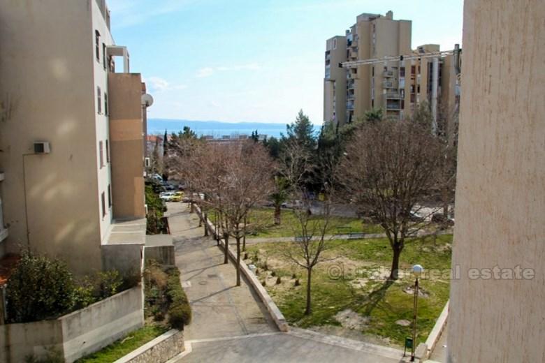 Appartamento con balcone e terrazza