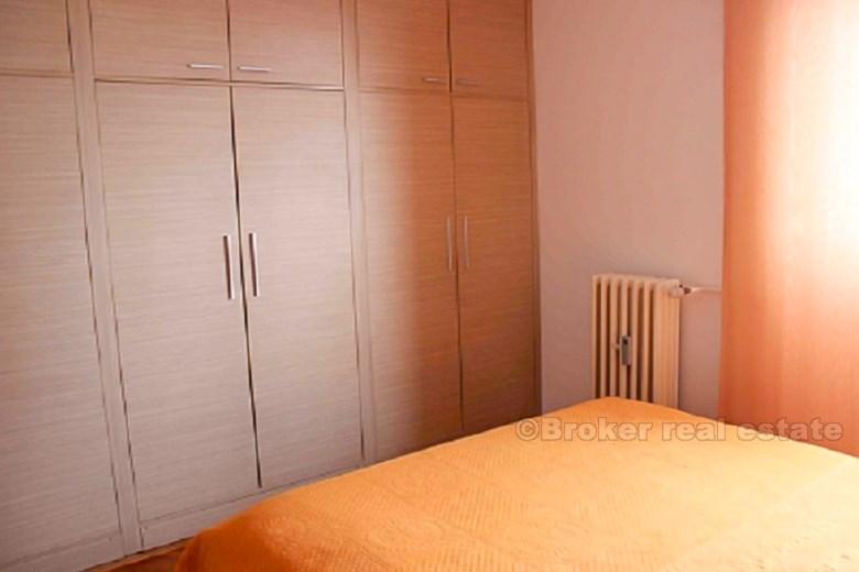 Apartament z dwoma sypialniami z widokiem na morze, na sprzedaż