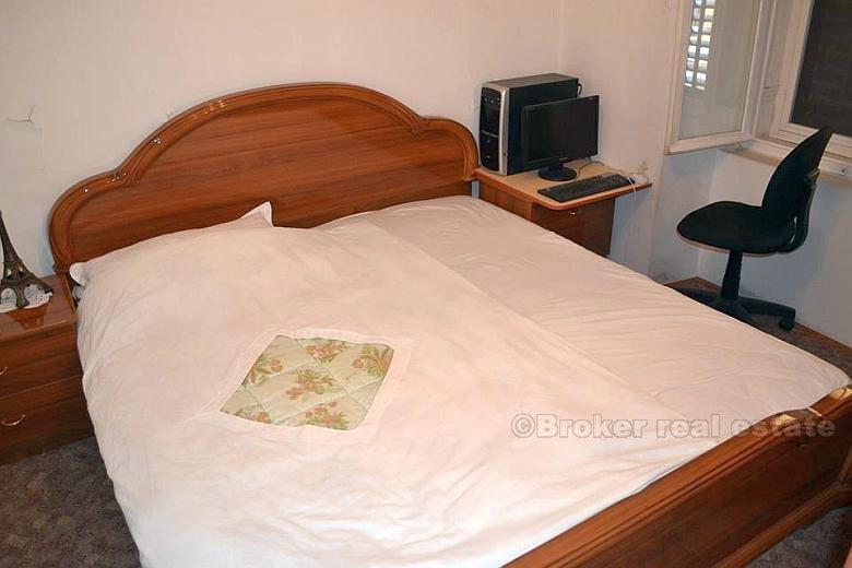 Samostatný dům k rekonstrukci