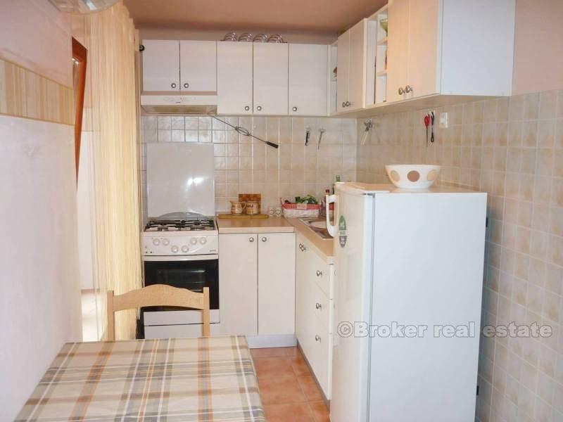 Apartment 100 meters from the waterfront