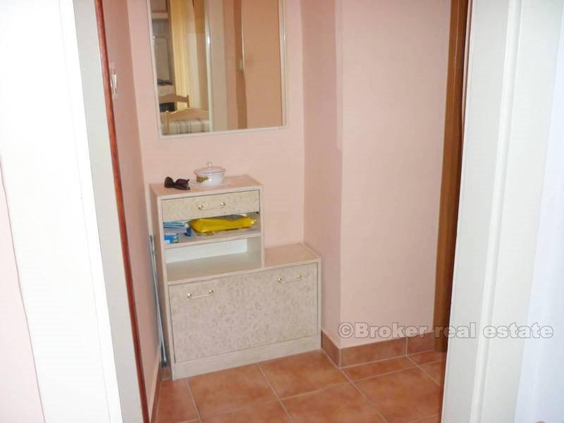 Apartment 100 meters from the waterfront