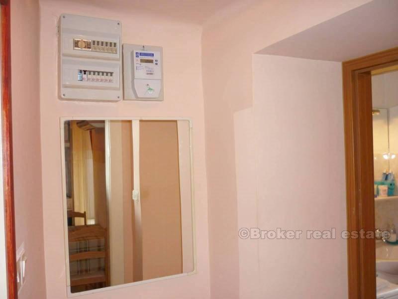 Apartment 100 meters from the waterfront