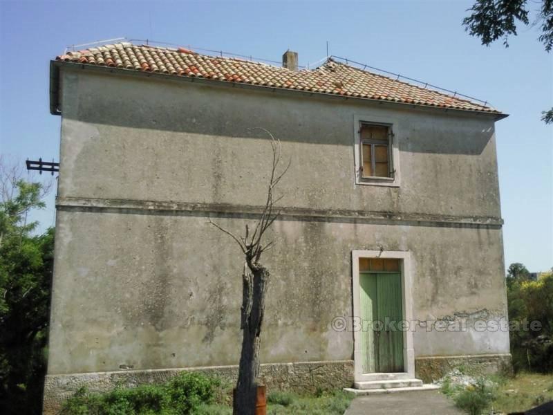 Stenhus for renovering