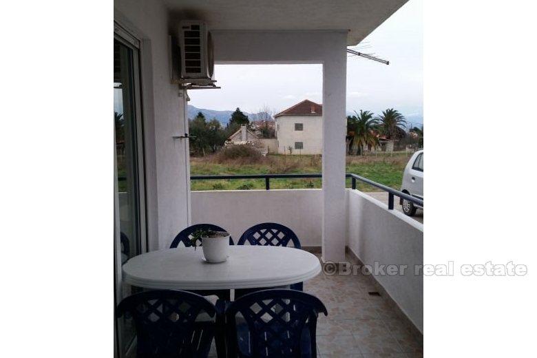 potpuno opremljen apartman