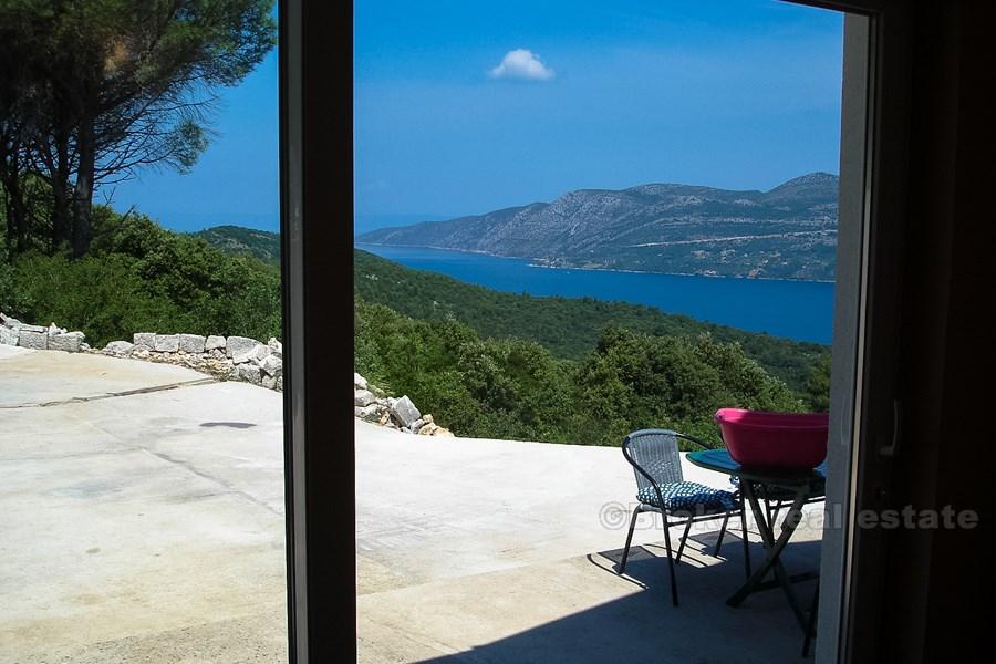 Logement dans un endroit calme, à vendre