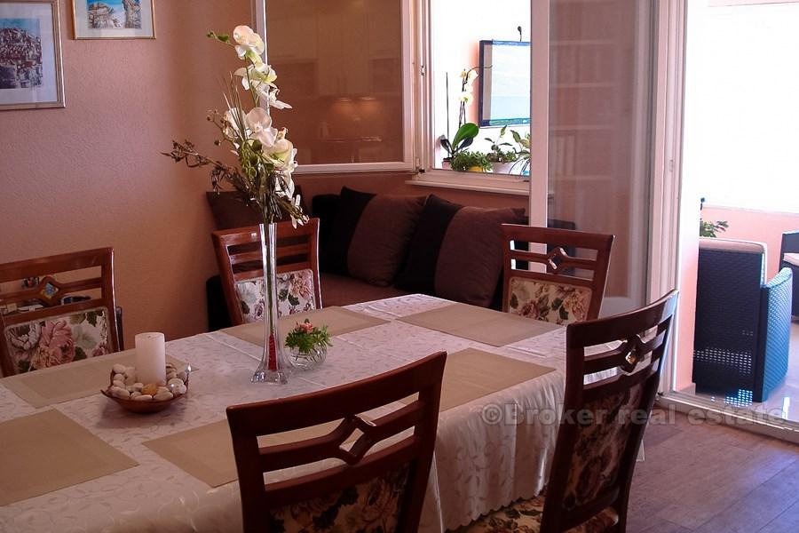 Logement dans un endroit calme, à vendre