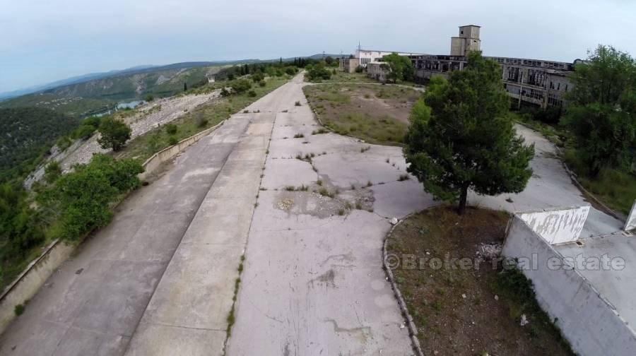 Projekt - kompleks turystyczny