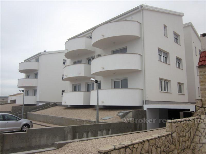 Dům na 3 podlažích, k prodeji