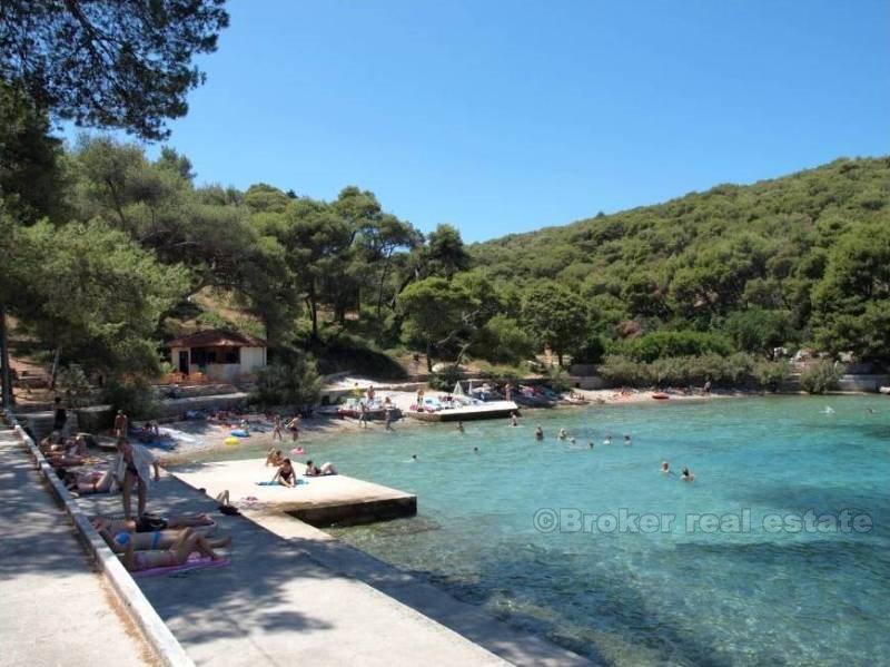 Casa in riva al mare, in vendita