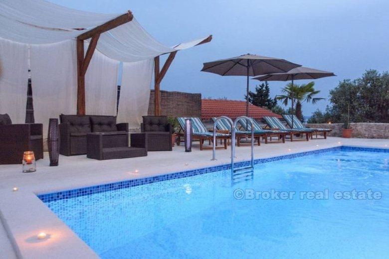 Luksus leilighet i en nybygd villa