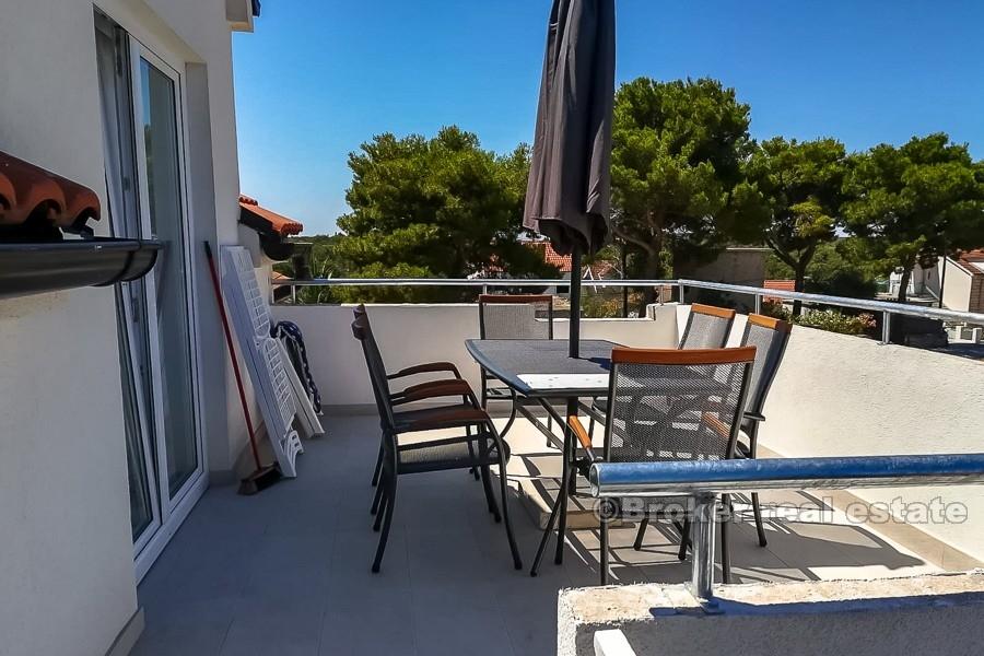 Vila s bazénem, k prodeji