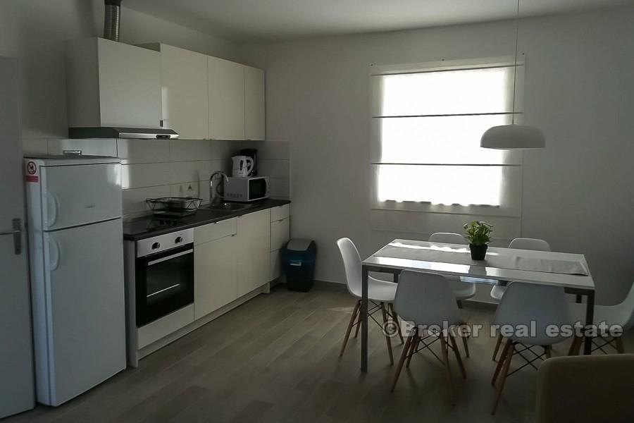 Villa with pool, for sale