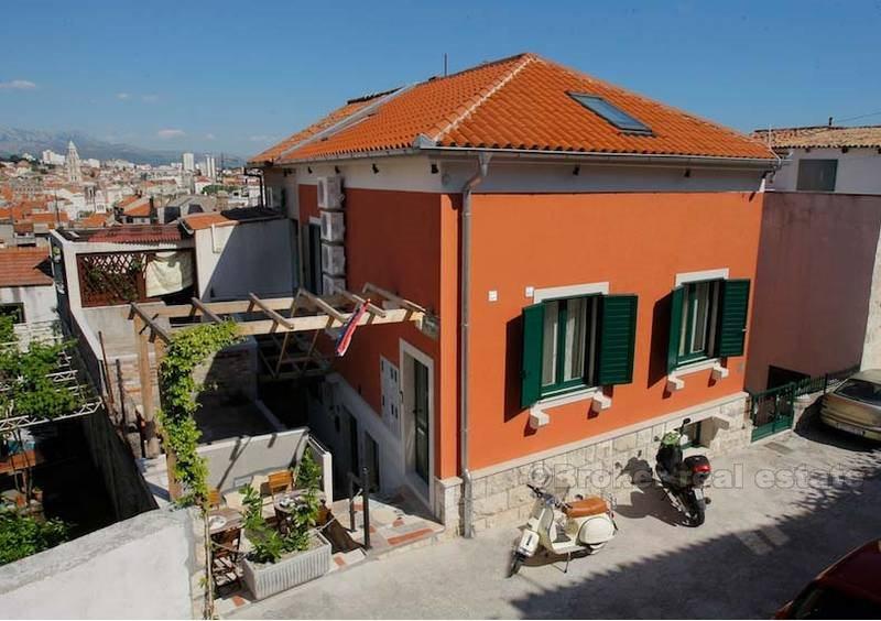 Leilighet Villa / mini hotell, til salgs
