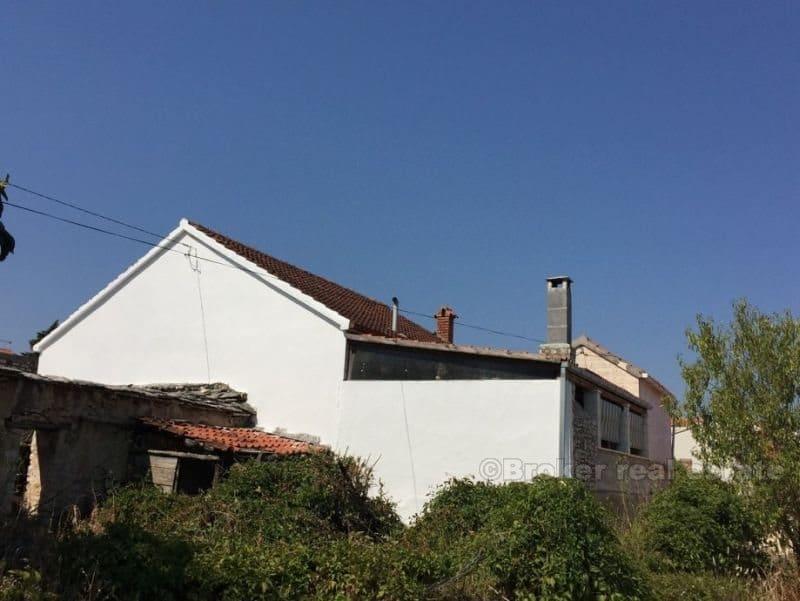 Frittliggende hus i gamlebyen