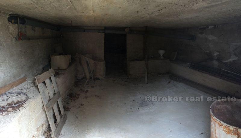 Dům ve výstavbě, na prodej