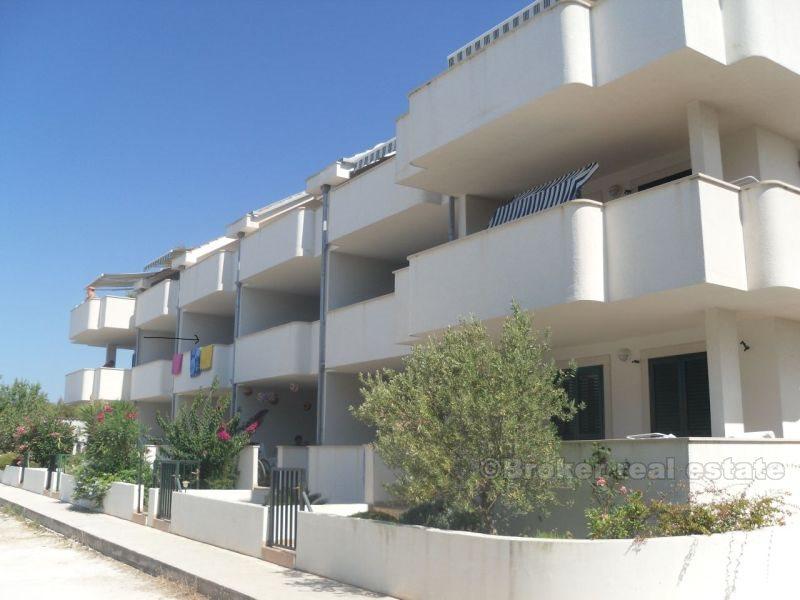 Двухкомнатная квартира, на продажу