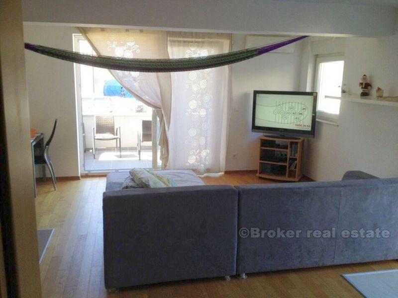 Apartment on the ground floor, for sale