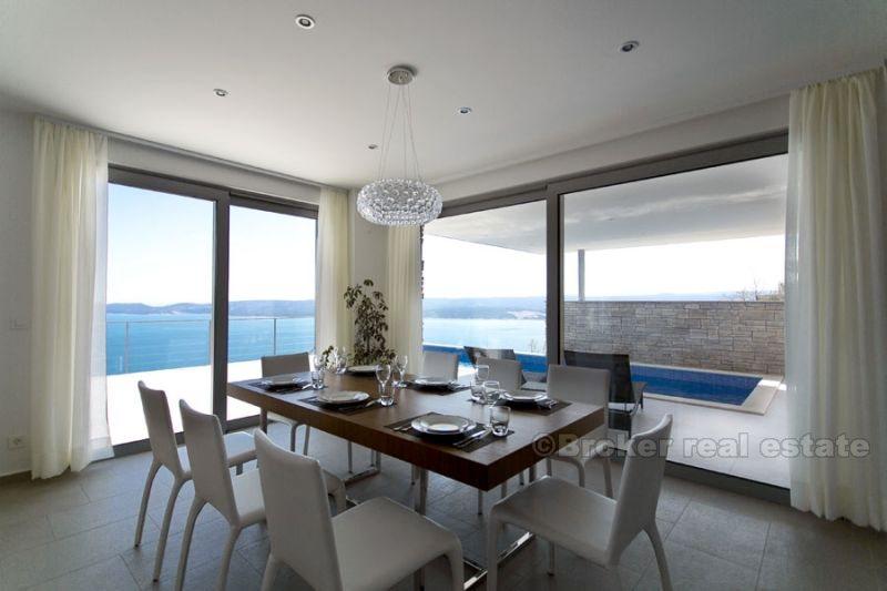 Villa with a panoramic view