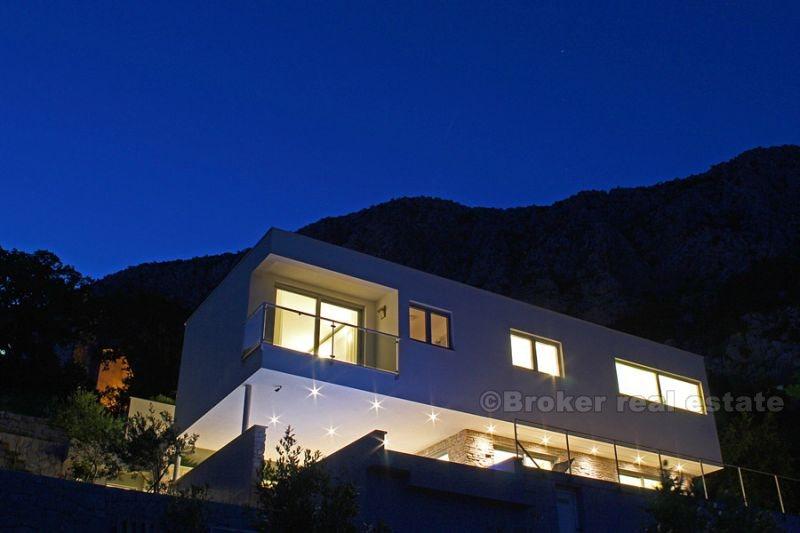 Villa med panoramautsikt