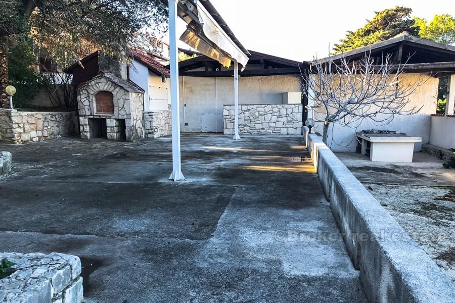 Residential-business building, 50 meters from the sea