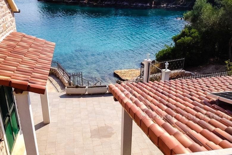 Schönes Steinhaus am Meer, zum Verkauf