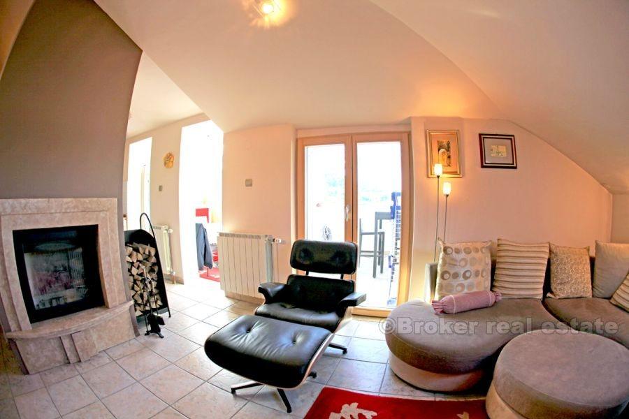 Luxuriös eingerichtete Wohnung