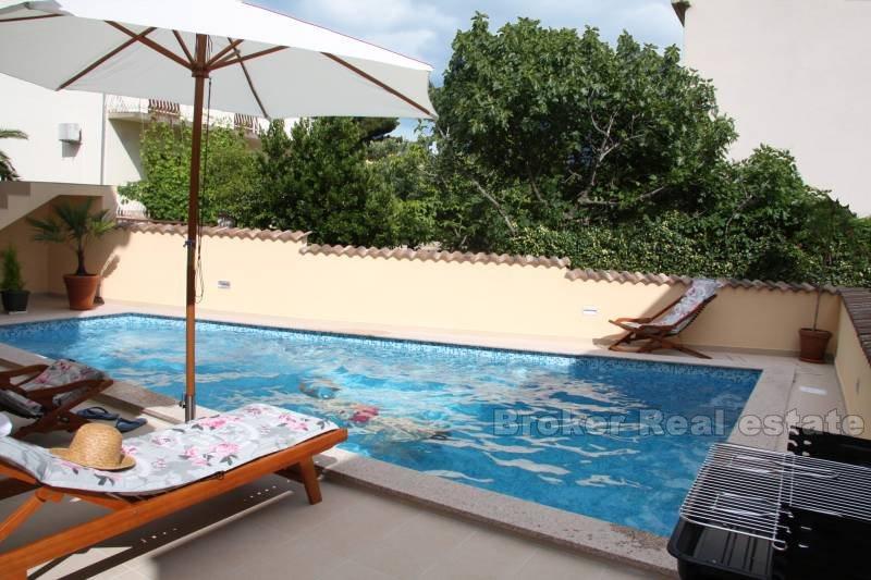 Luxury villa near Sibenik for rent