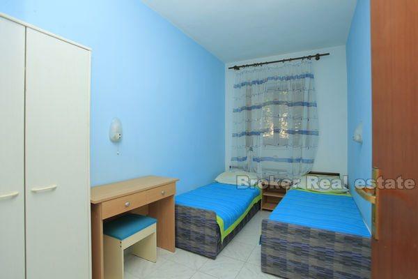 Luksuzna vila s bazenom, za najam