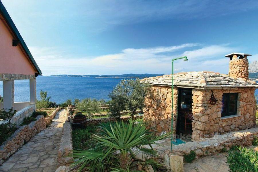 Modernized family house, for sale
