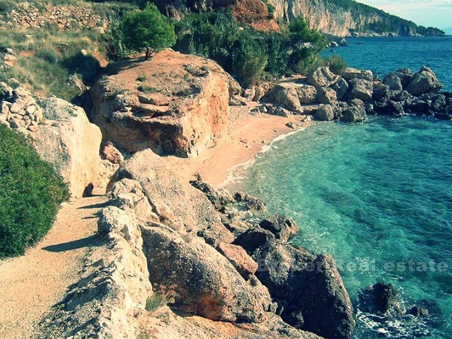 Maison sur un terrain à bâtir avec vue sur la mer