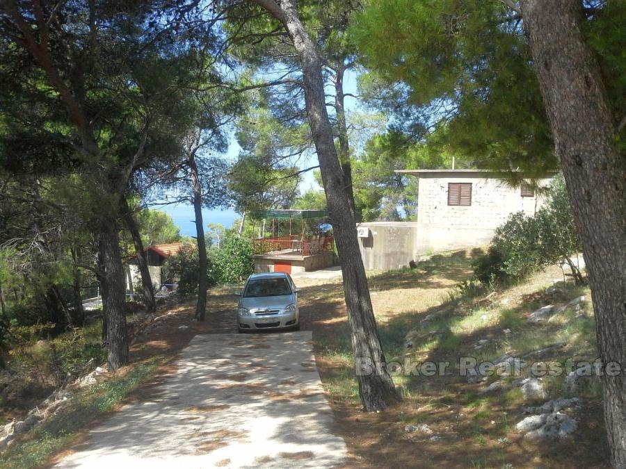 House on building land with sea views